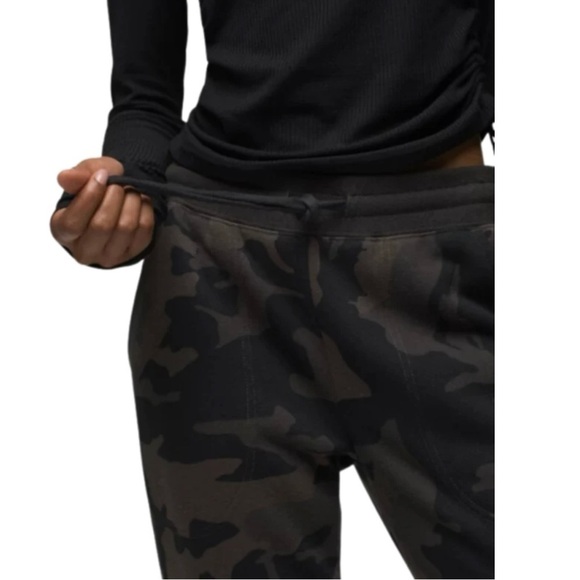 PrAna Cozy Up Hiking Pants Joggers in Black Camo Combo XL - Picture 7 of 14